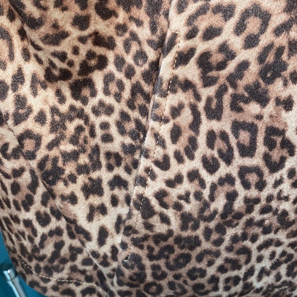 NWT BB DAKOTA Drape Front Faux Suede Jacket In Brown Leopard - Picture 5 of 8